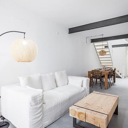 Three Floor House With Terrace Βίλα Βαλένθια Εξωτερικό φωτογραφία