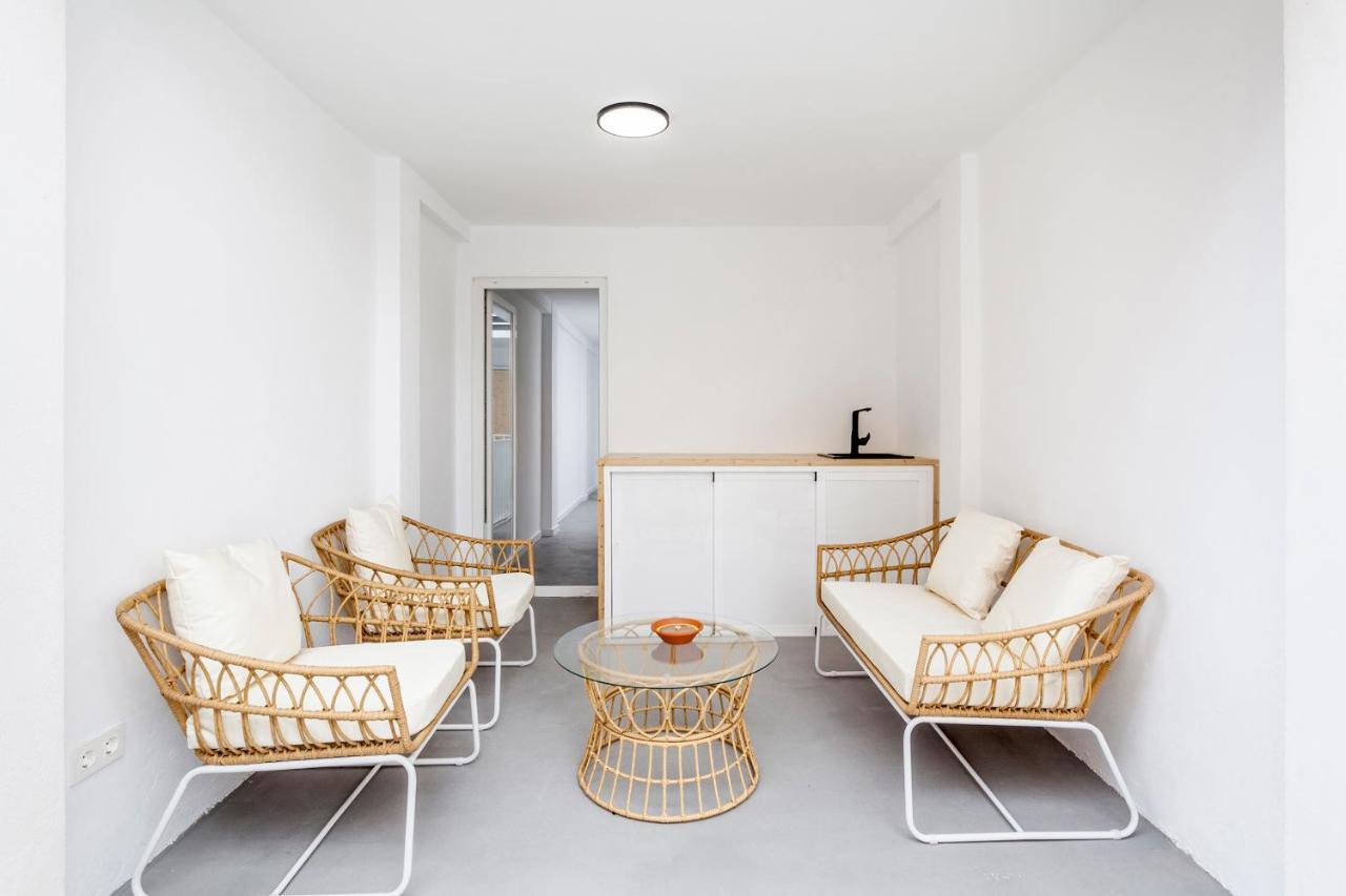 Three Floor House With Terrace Βίλα Βαλένθια Εξωτερικό φωτογραφία