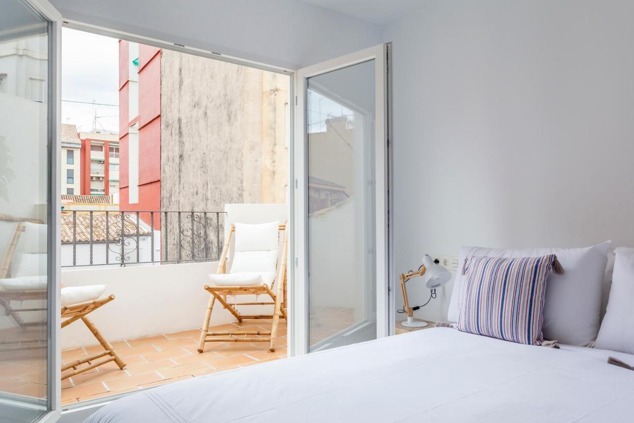 Three Floor House With Terrace Βίλα Βαλένθια Εξωτερικό φωτογραφία