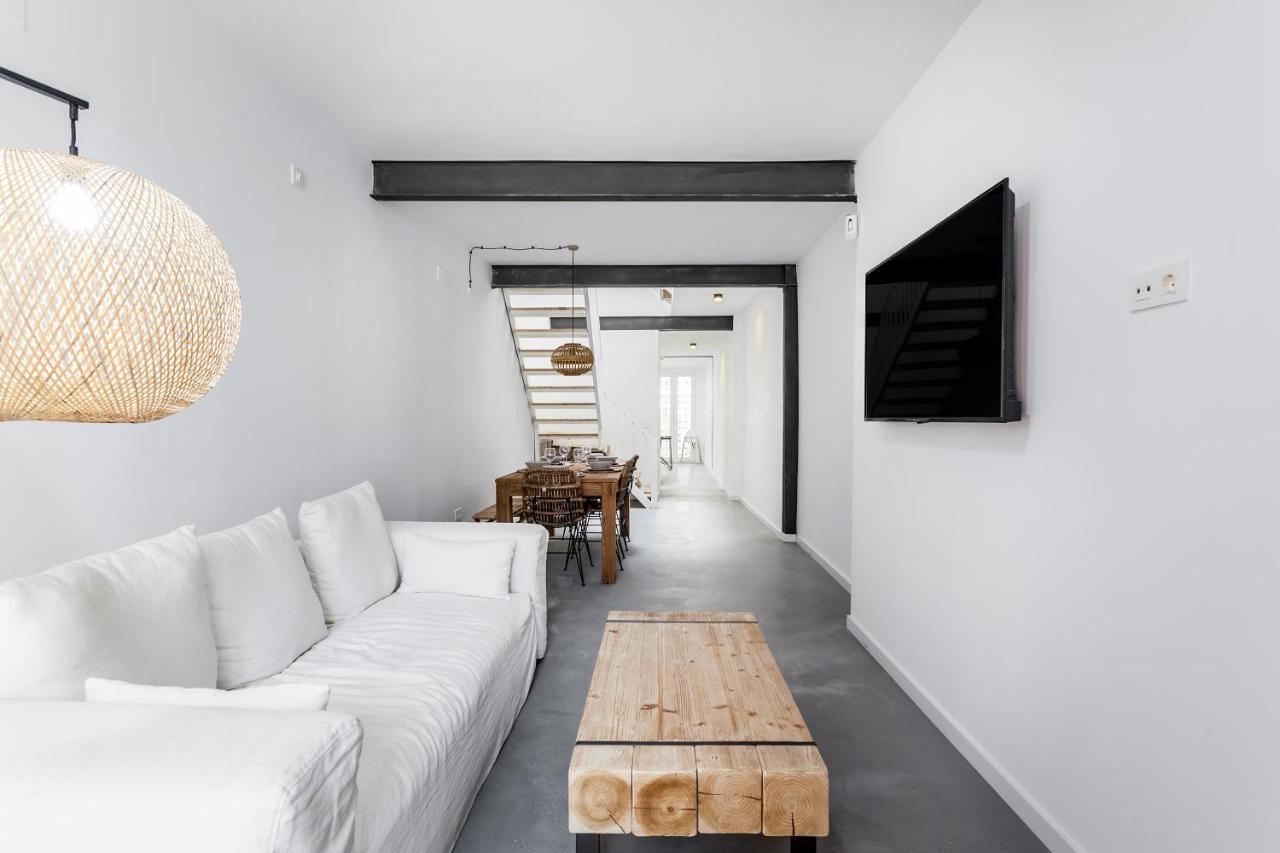 Three Floor House With Terrace Βίλα Βαλένθια Εξωτερικό φωτογραφία