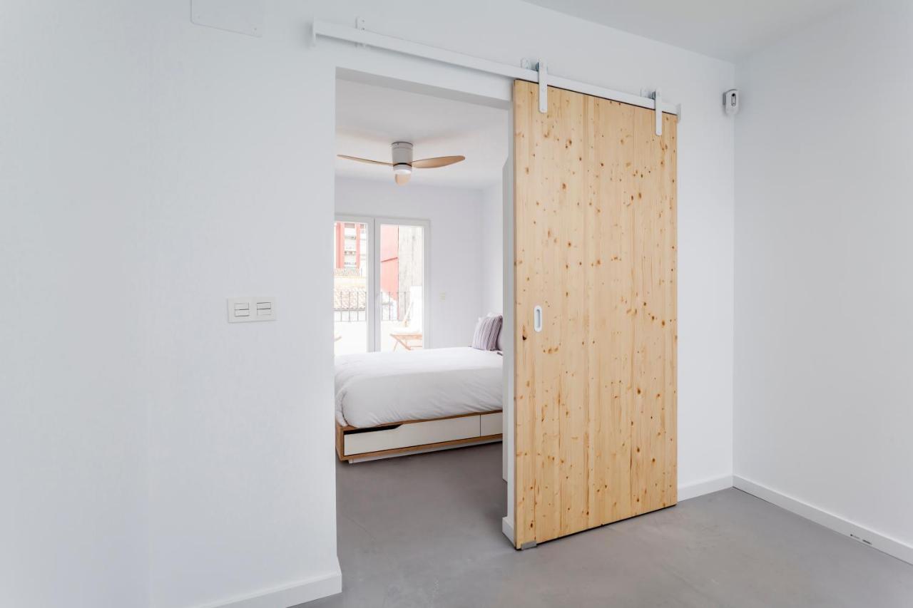 Three Floor House With Terrace Βίλα Βαλένθια Εξωτερικό φωτογραφία